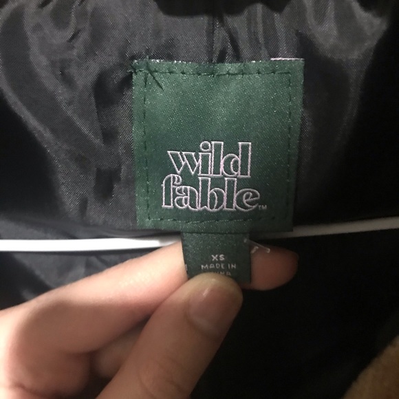 A velvet, fur jacket or Coat - Picture 4 of 5